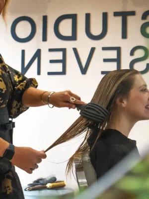 How to Keep Your Hair Healthy and Shiny All Summer 7